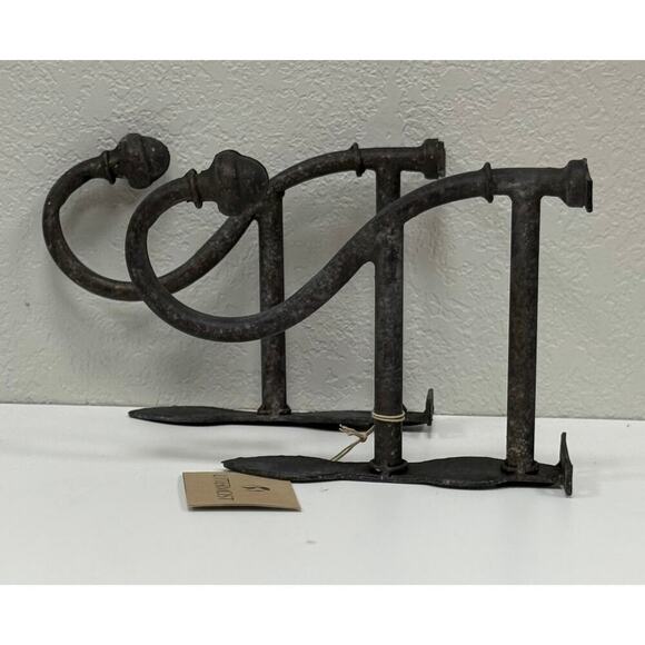 Set of 2 New Iron Coat Hooks - Rustic Home Decor. KK527 - Picture 2 of 4